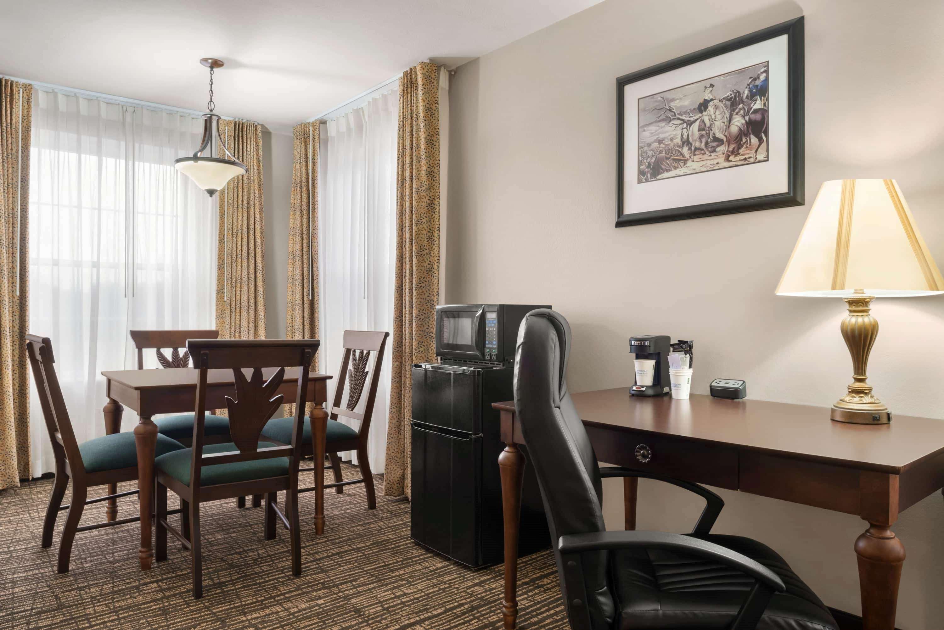 מלון Baymont By Wyndham Washington מראה חיצוני תמונה