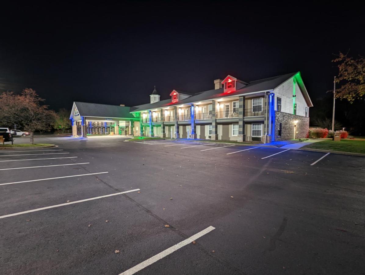 מלון Baymont By Wyndham Washington מראה חיצוני תמונה